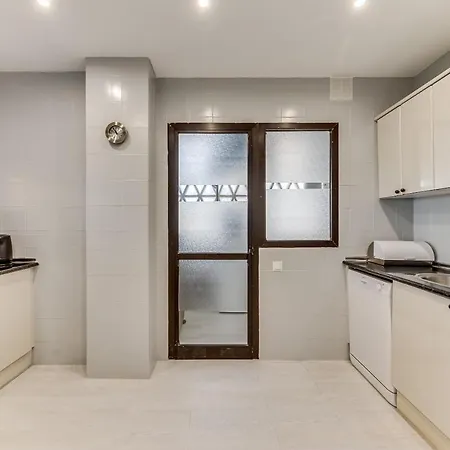 Apartment Puerto Banus2 Beachfront And Pools Marbella
