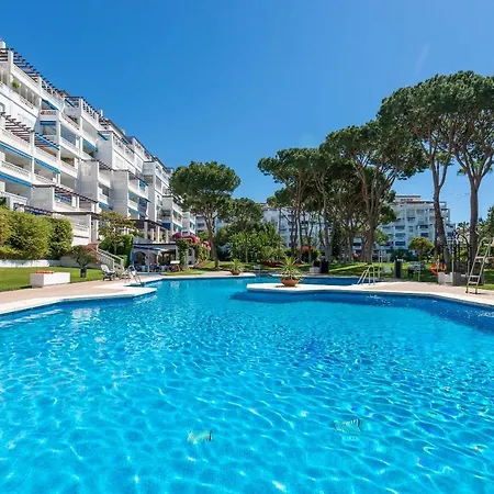 Puerto Banus2 Beachfront And Pools Marbella