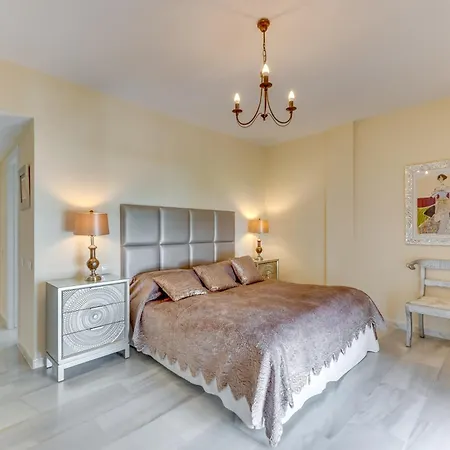 Lejlighed Beachside Puerto Banus Luxury Aprt2